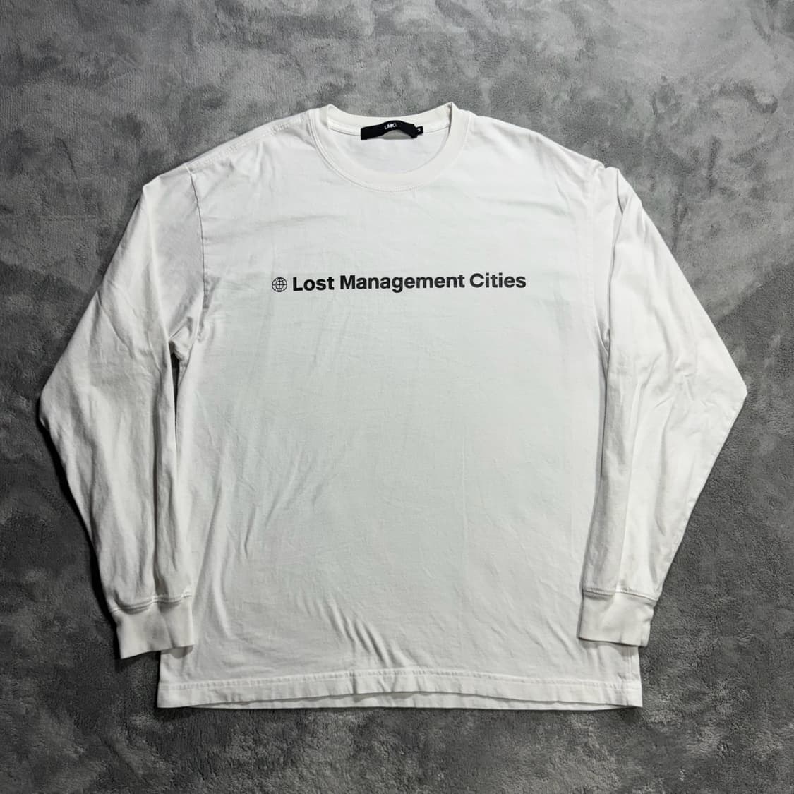 LMC 가슴로고 화이트 롱슬리브  상품이미지1