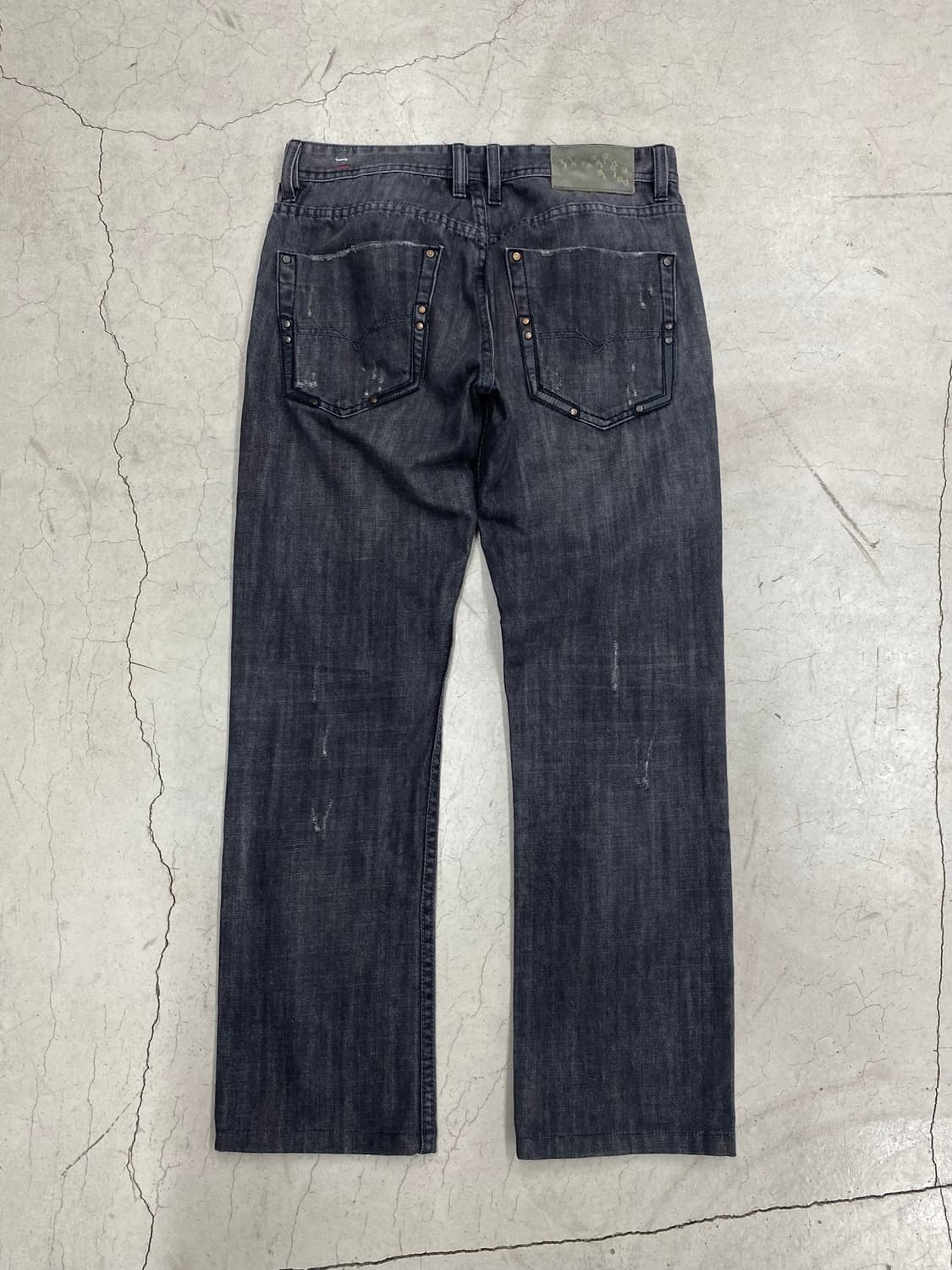 디젤 아일렛 스트레이트 팬츠 상품이미지4