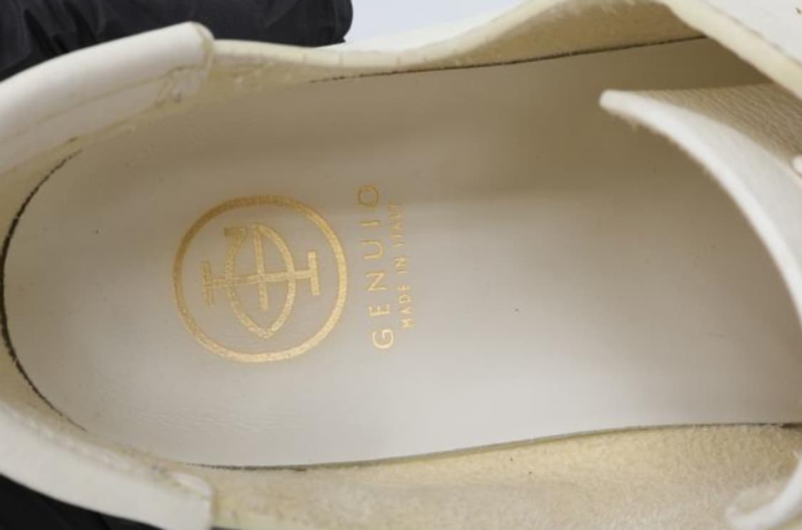 제누이오 스니커즈 상품이미지4