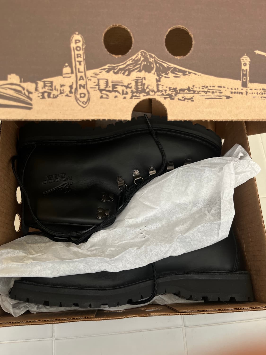 대너 마운틴 라이트 블랙 195 상품이미지1