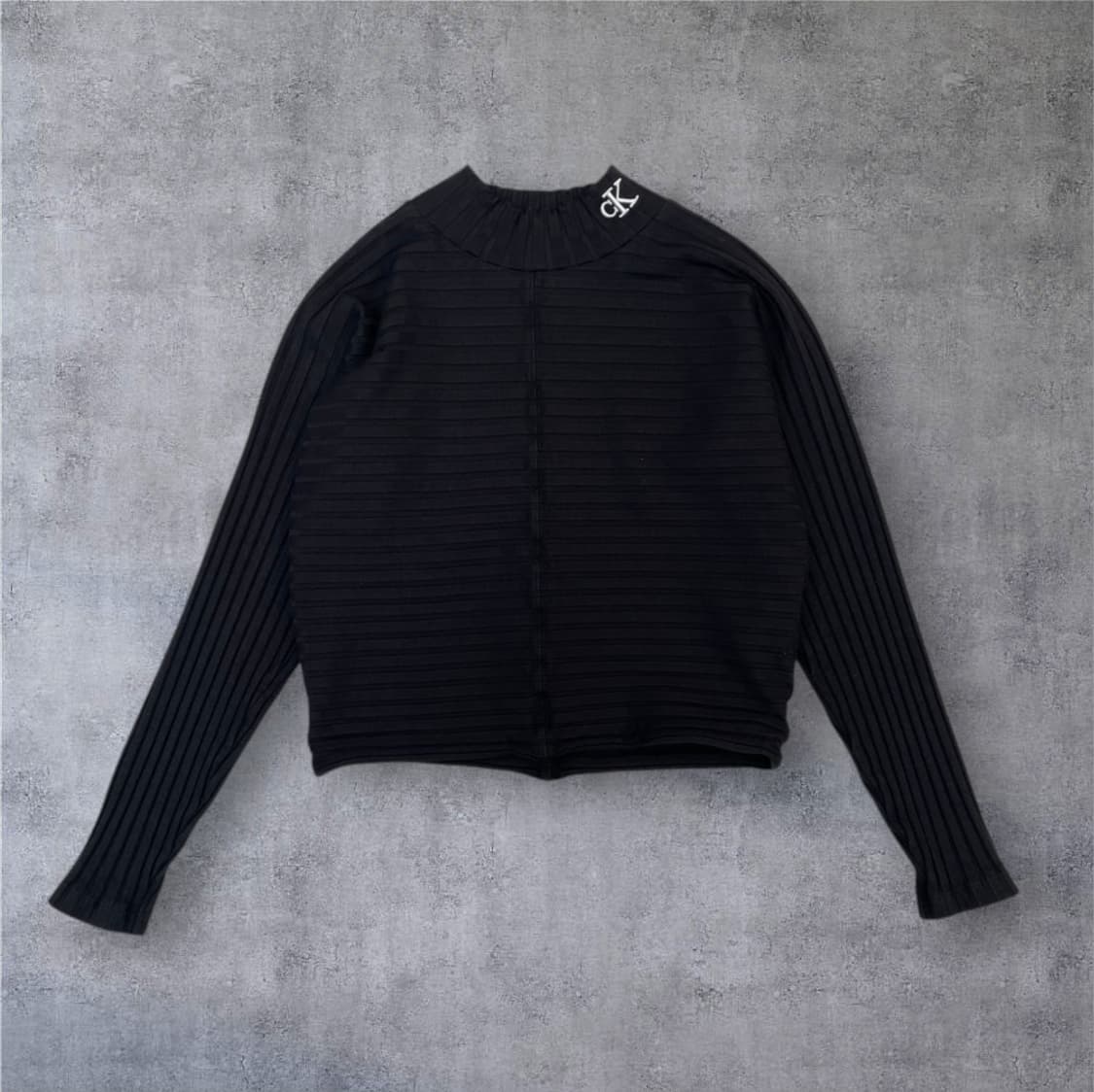 캘빈클라인 진스 블랙 모크넥 크롭 골지 티셔츠 10 (44추천) 상품이미지1