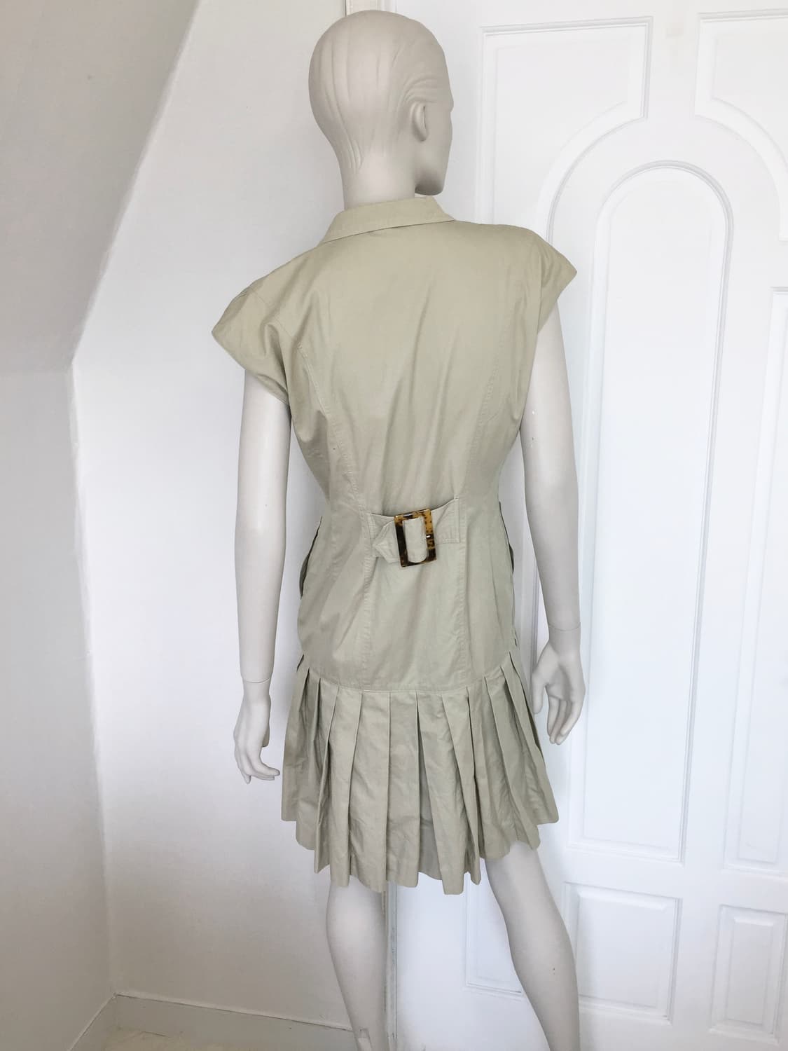 Trench Beige pleats dress  상품이미지4