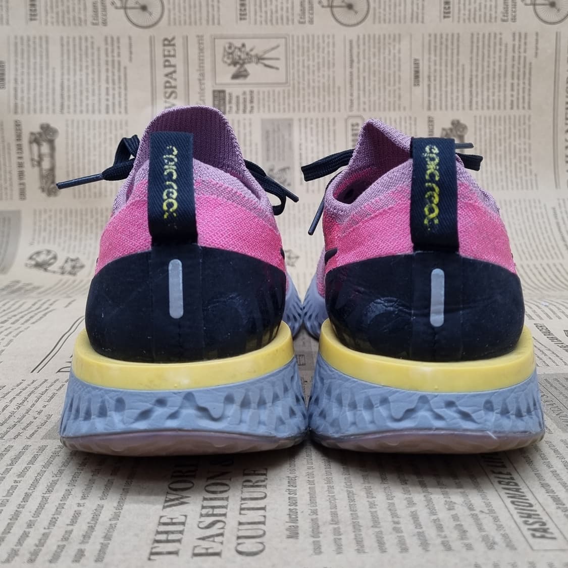 나이키 에픽 리액트 플라이니트 운동화250 상품이미지3