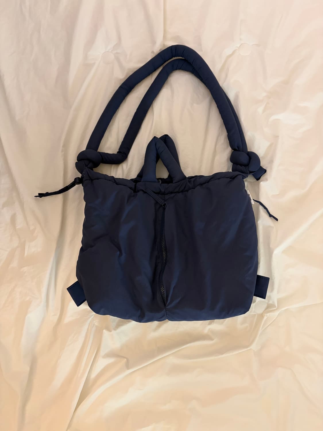 OLEND Ona 소프트 백(Navy) 상품이미지1