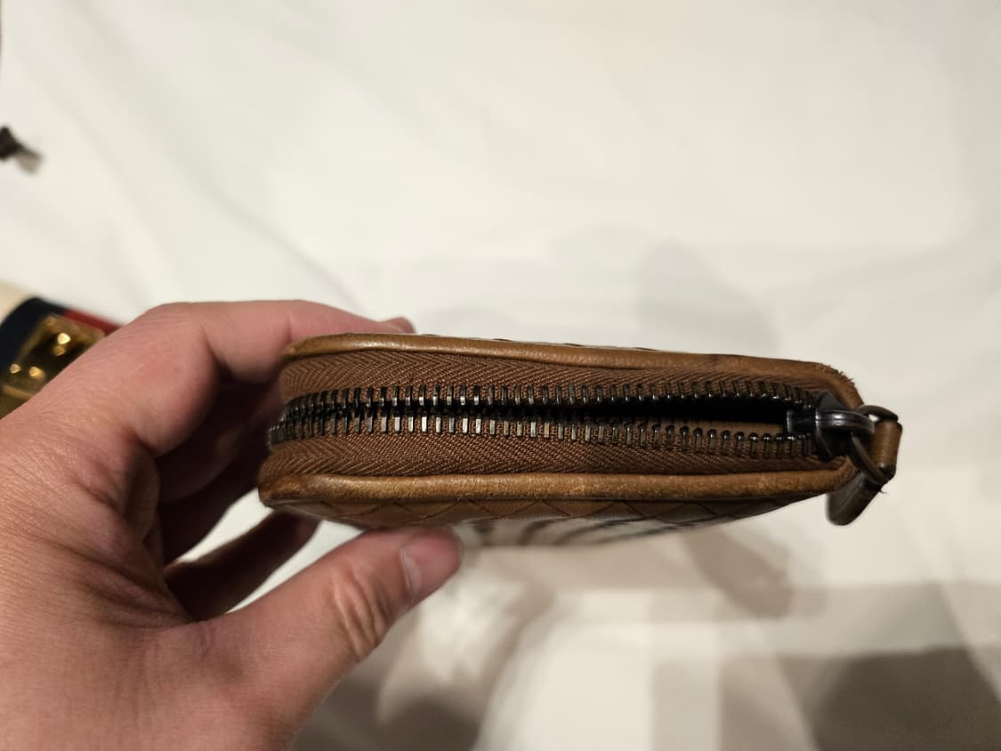 보테가 베네타 브라운 장지갑 상품이미지10