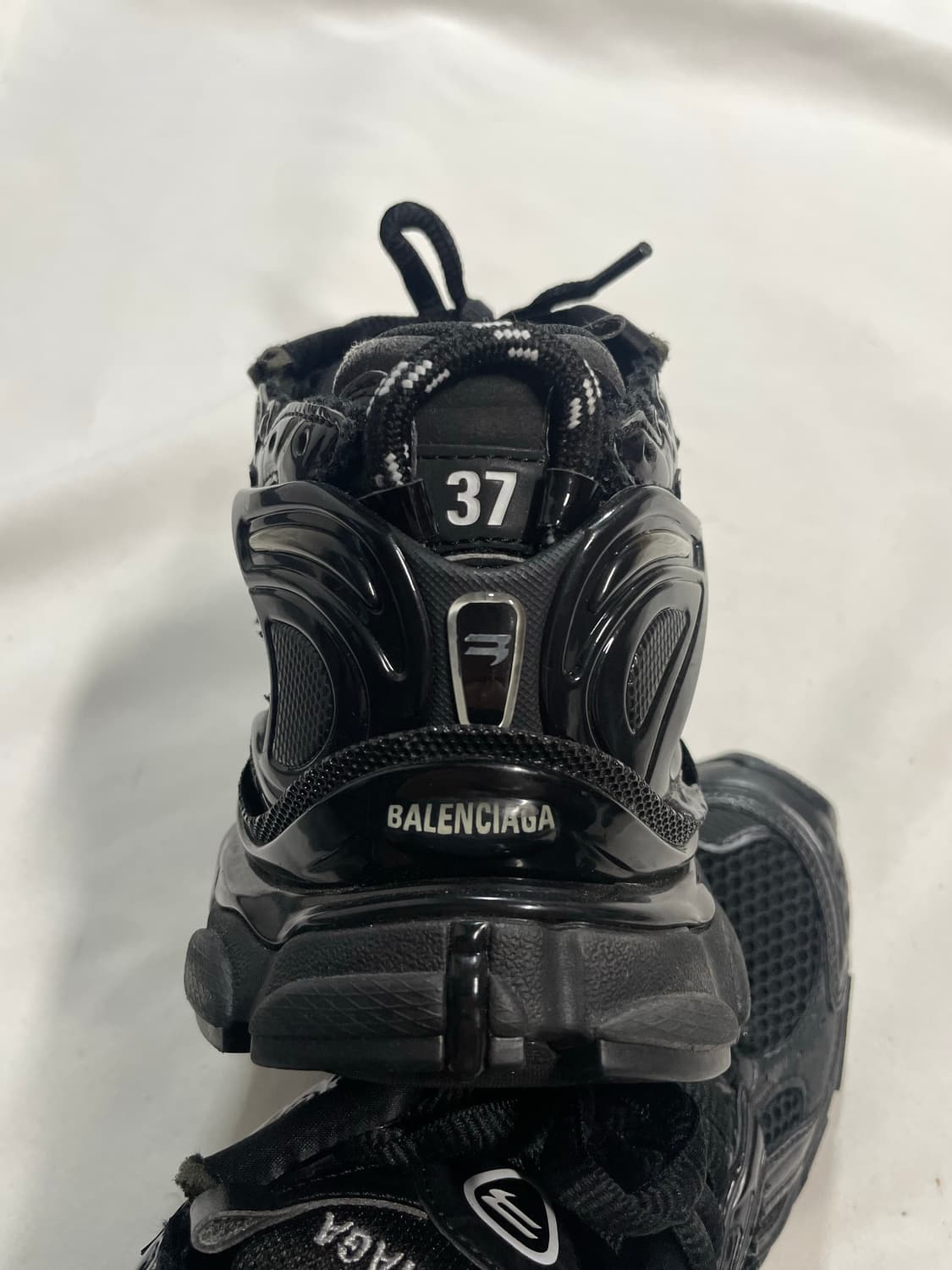 발렌시아가 뉴러너 블랙 37 상품이미지5