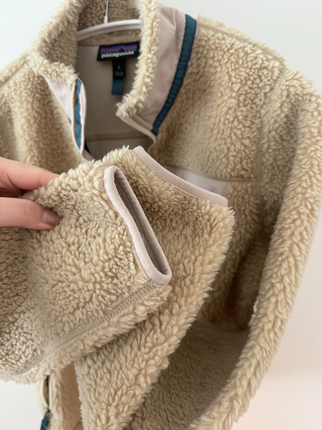 파타고니아 우먼 클래식 레트로 후리스 상품이미지2