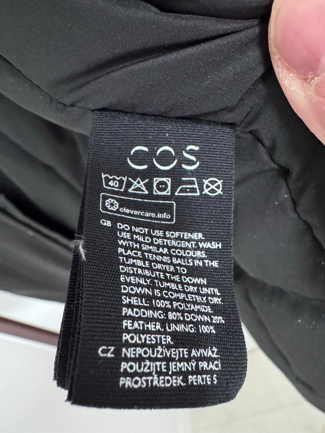 Cos 남성 패딩 팝니다 상품이미지3