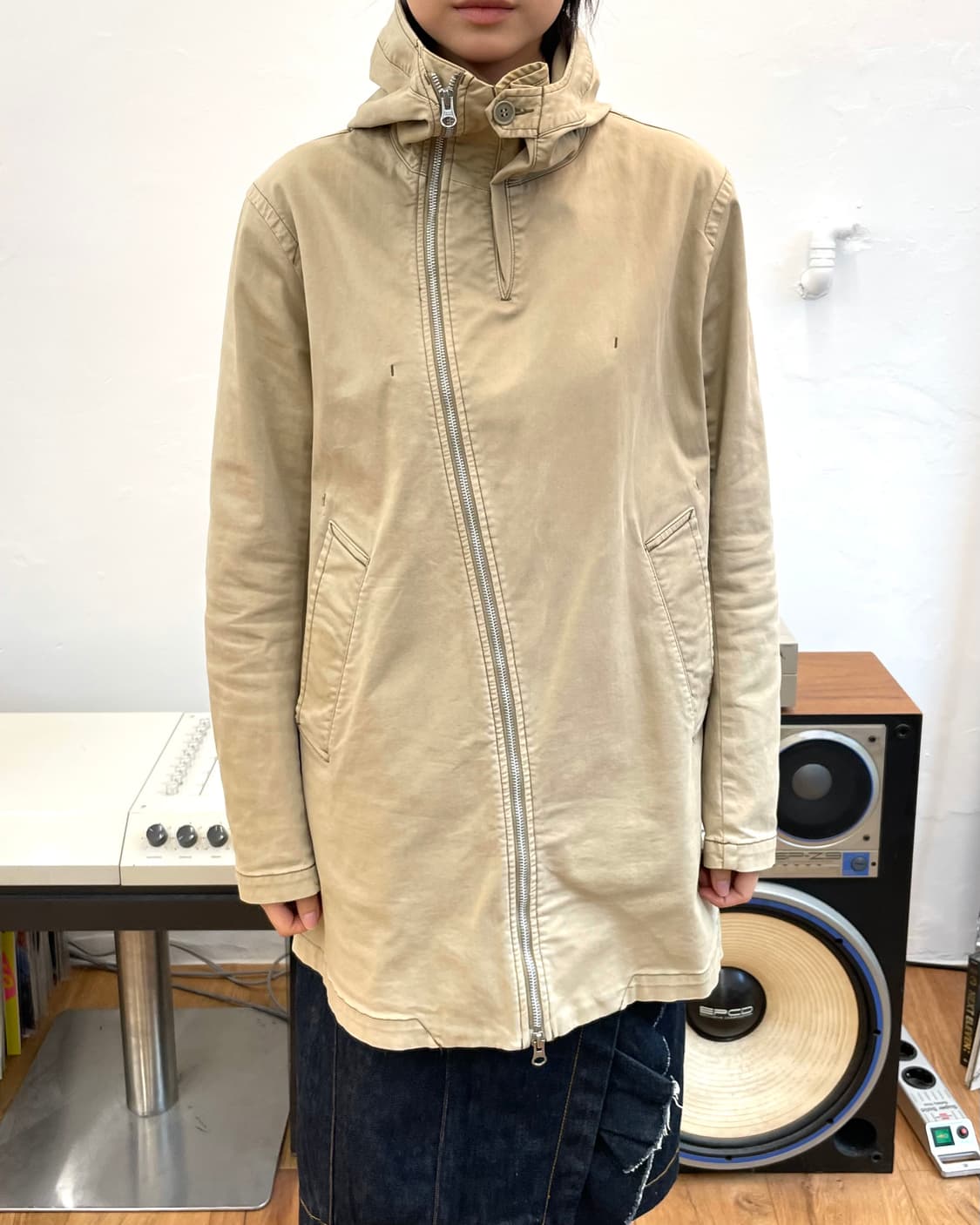 [M] 카반 드 주카 사선 지퍼 후드 코트 상품이미지2