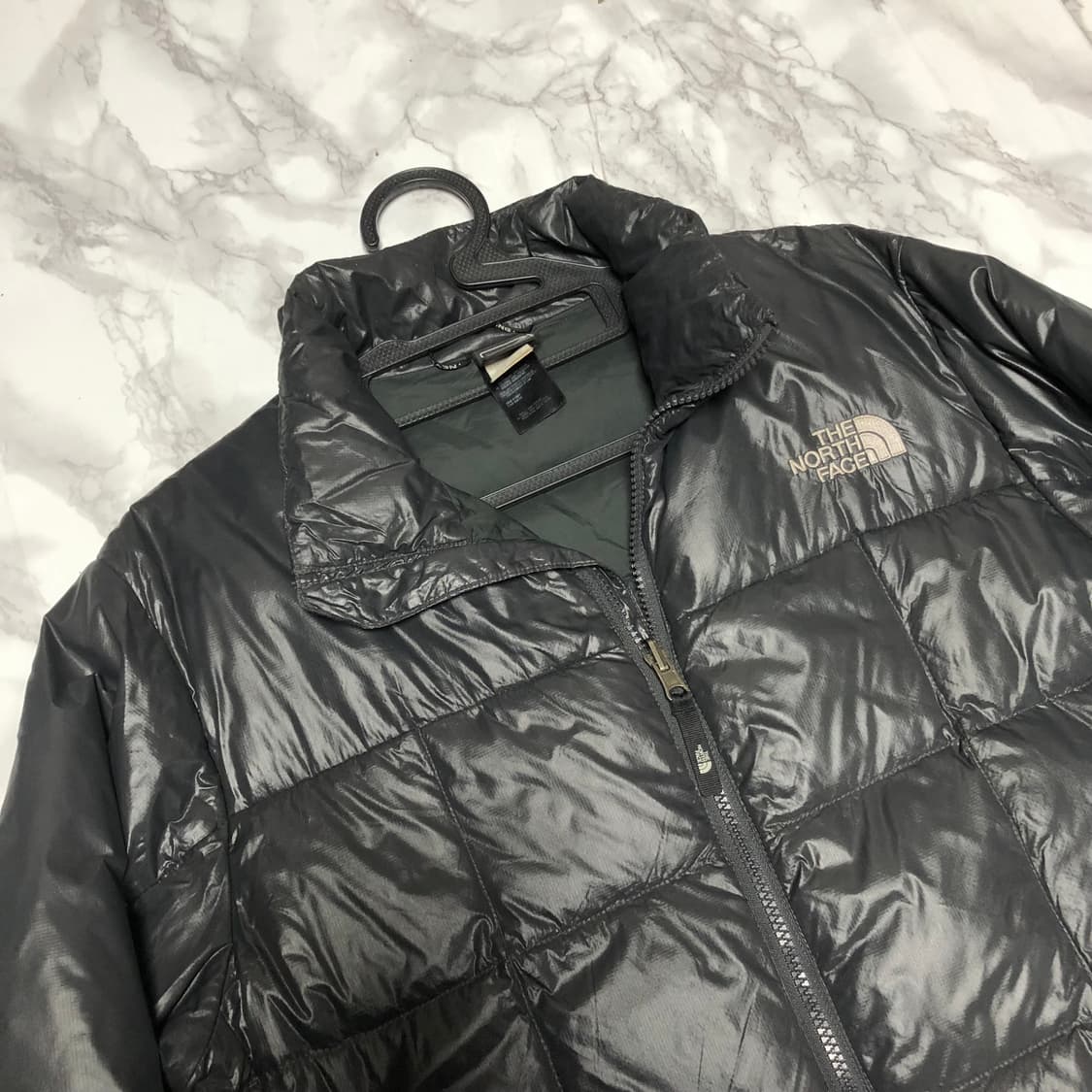 노스페이스 550 패딩 자켓 남여공용 그레이 상품이미지3
