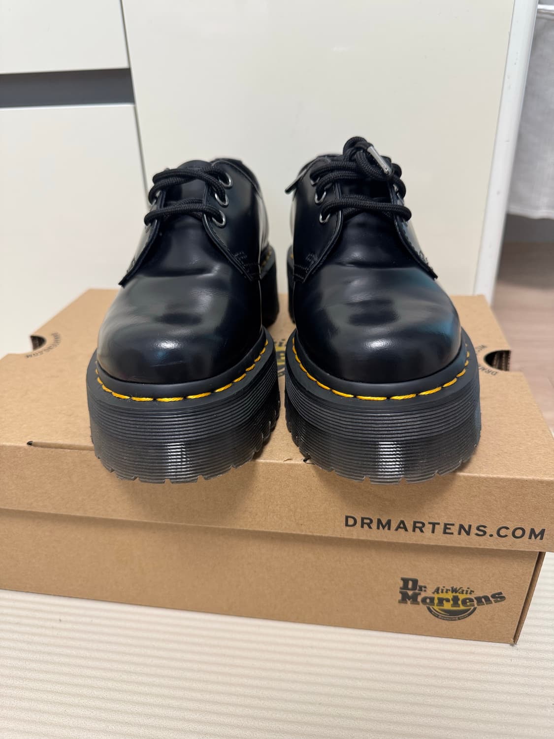 닥터마틴 1461 쿼드 블랙 폴리시드 스무스 230 상품이미지6