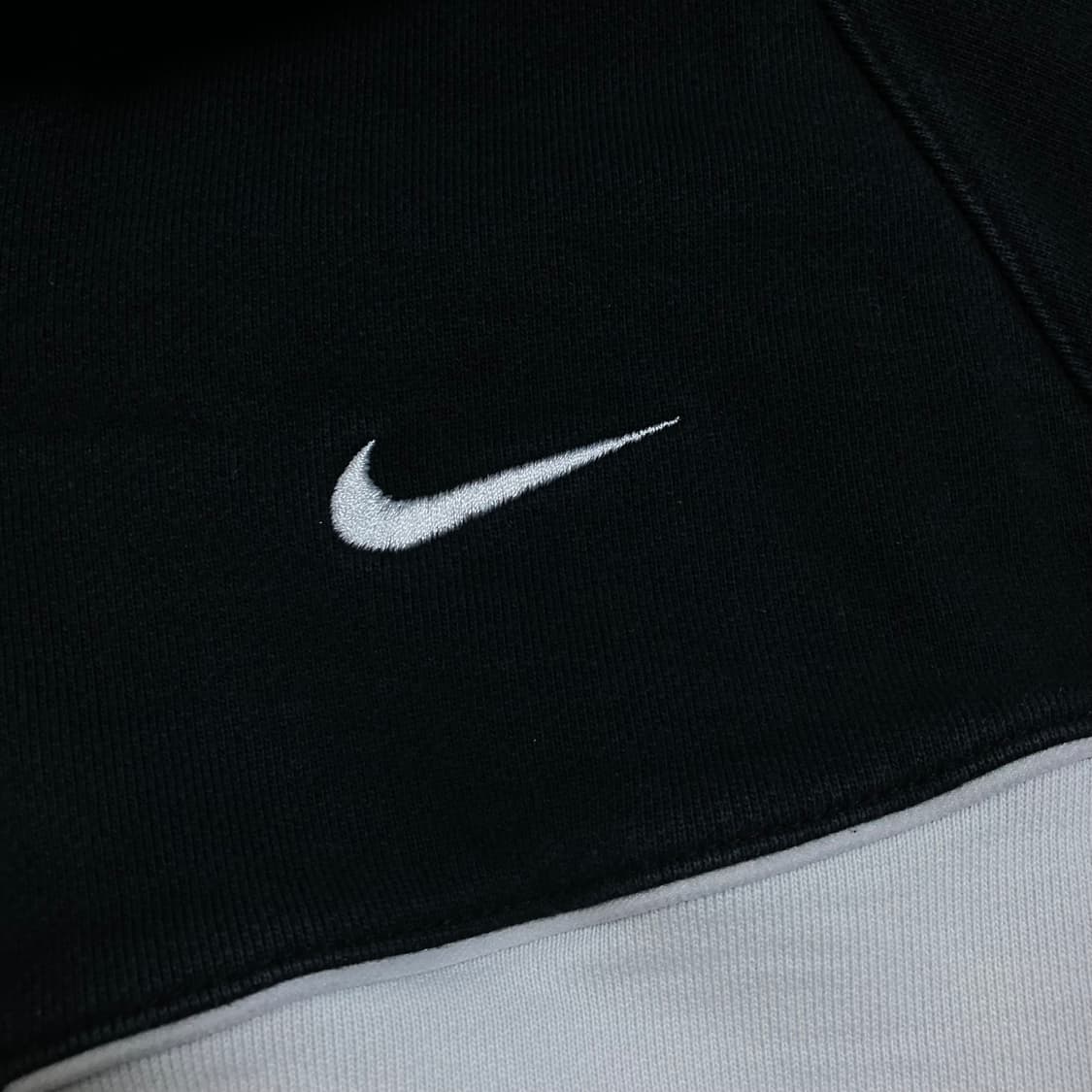 나이키 빅 스우시 로고 블랙 하프 집업 후드티 상품이미지2