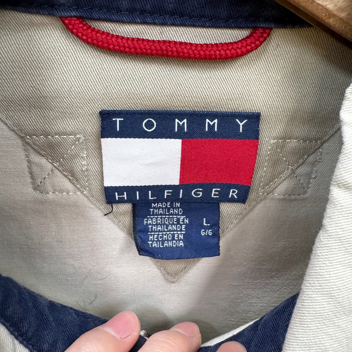 00s 하드록 X 타미힐피거 올드스쿨 봄버자켓 투포켓 디테일 화이트 상품이미지7