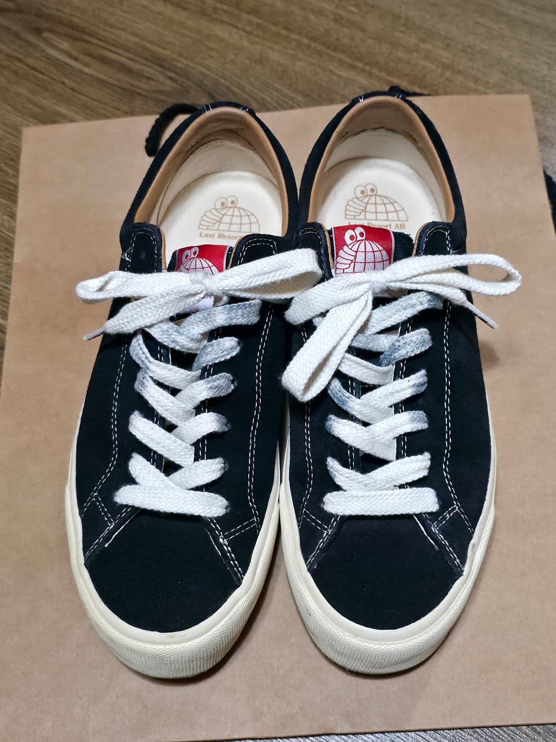 라스트리조트 스니커즈 265 상품이미지5