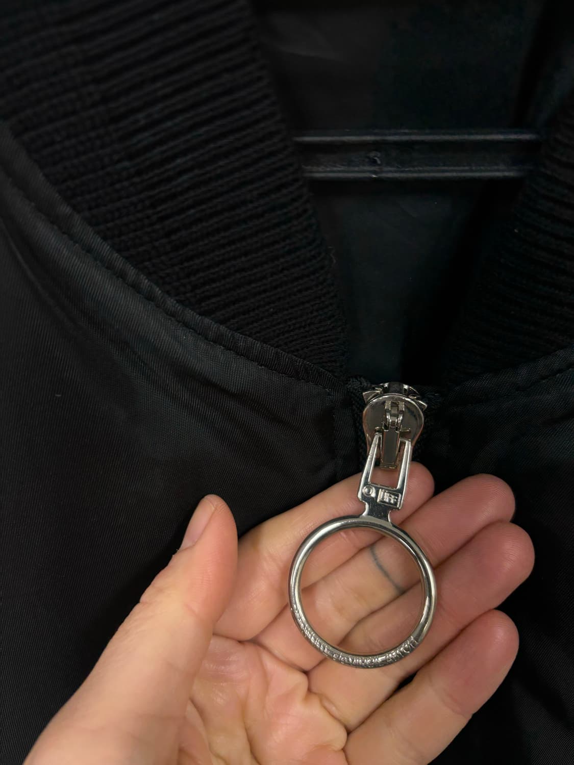 오프화이트 항공 패딩점퍼 상품이미지3