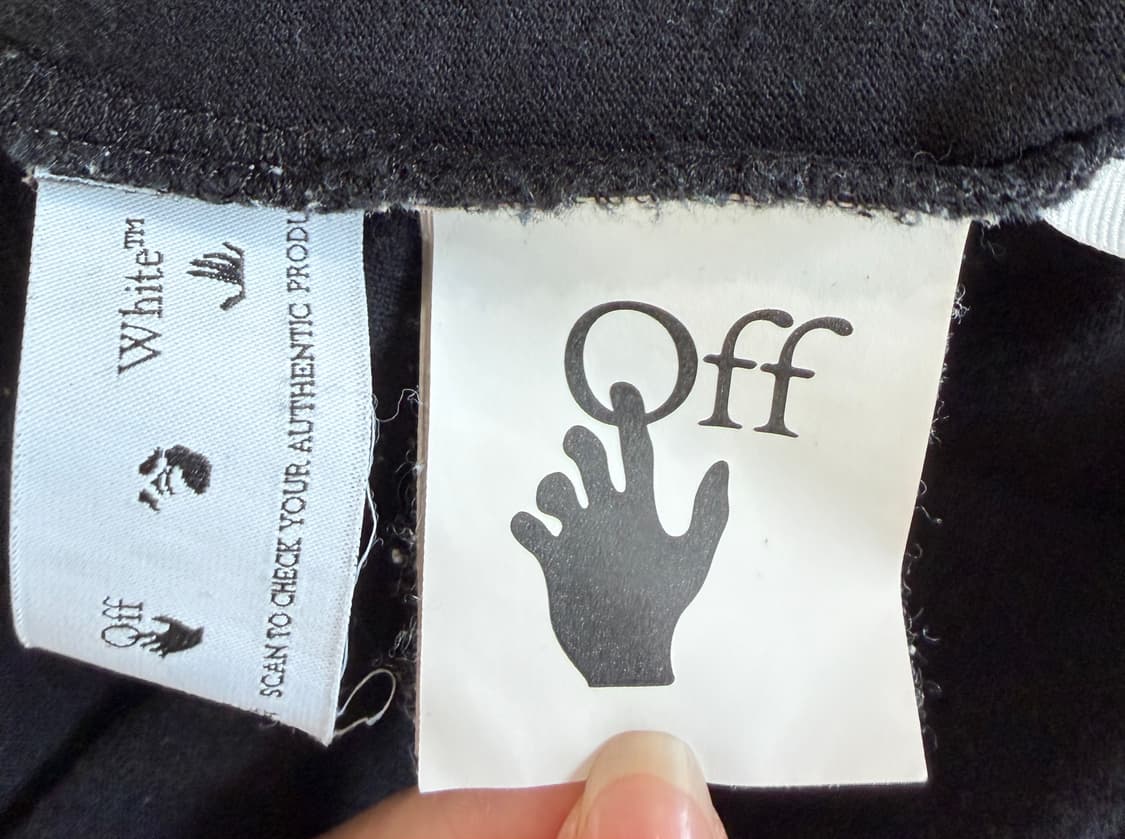 오프화이트 카라바조 프린팅 반팔 티셔츠 상품이미지5