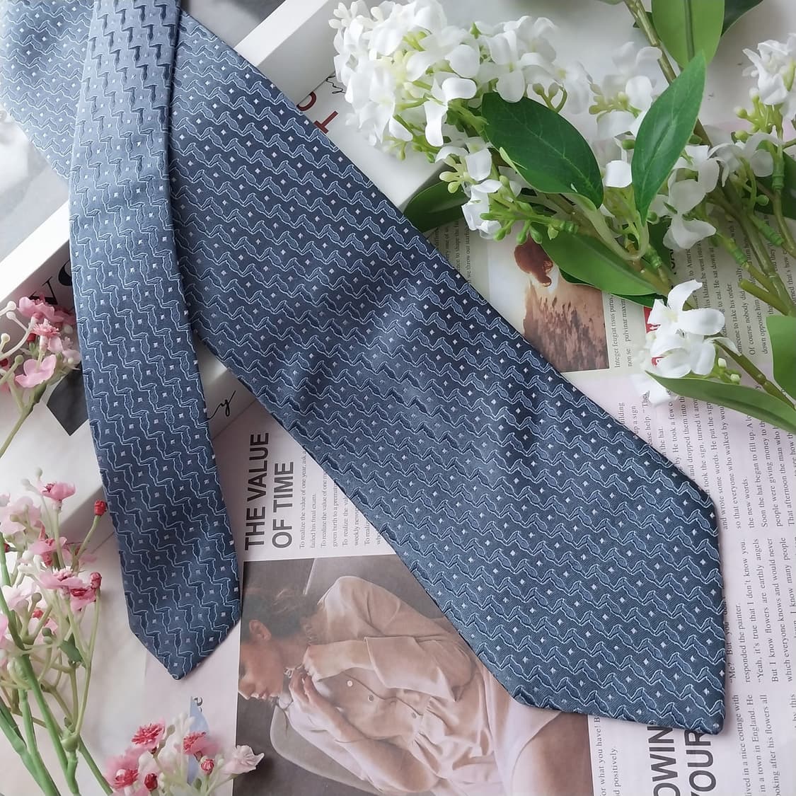 트루사르디 실크 블루 패턴 넥타이 9.3cm A~B등급 K2246
 상품이미지3