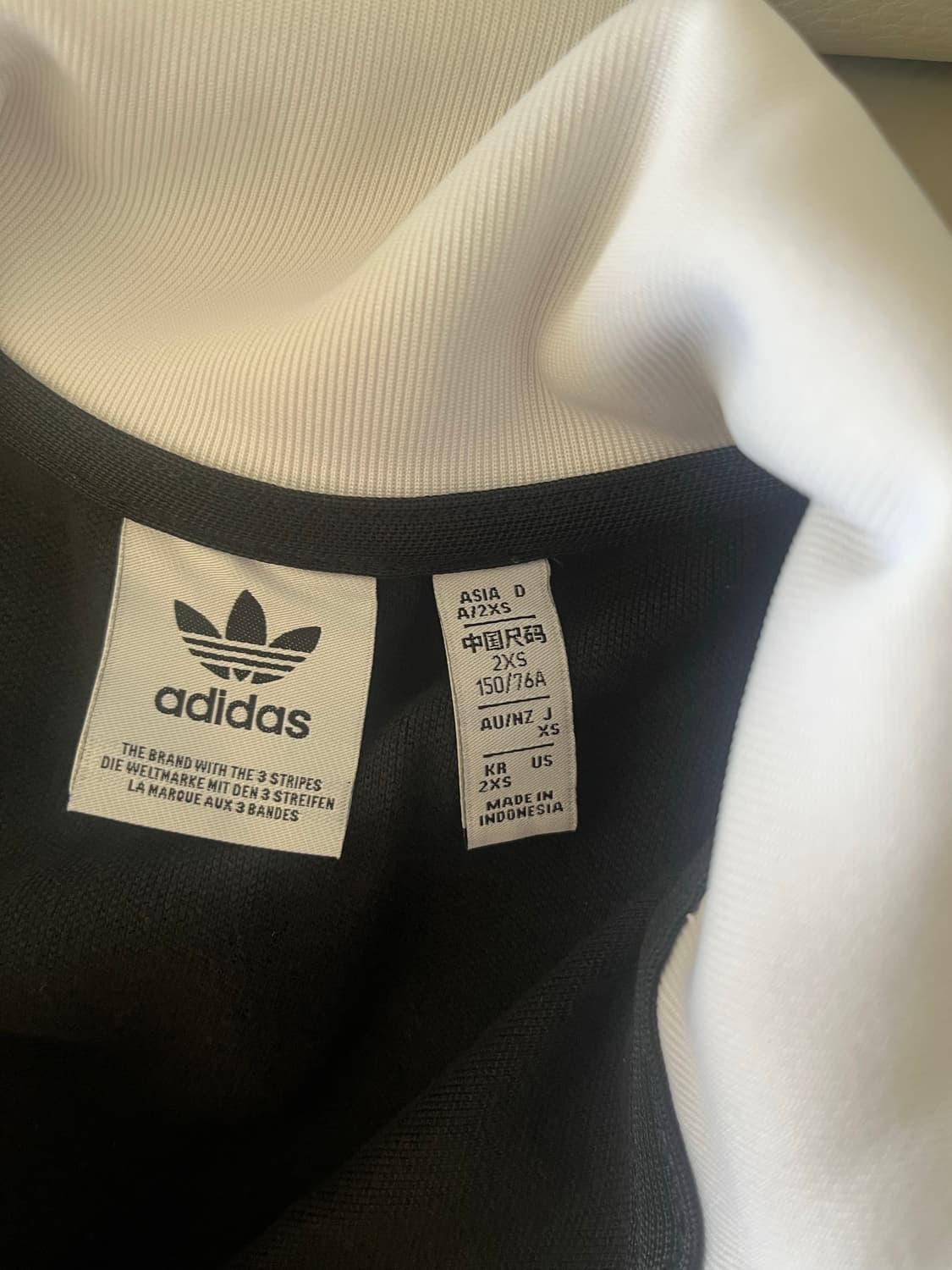 아디다스버켄바우어트랙탑져지 상품이미지3