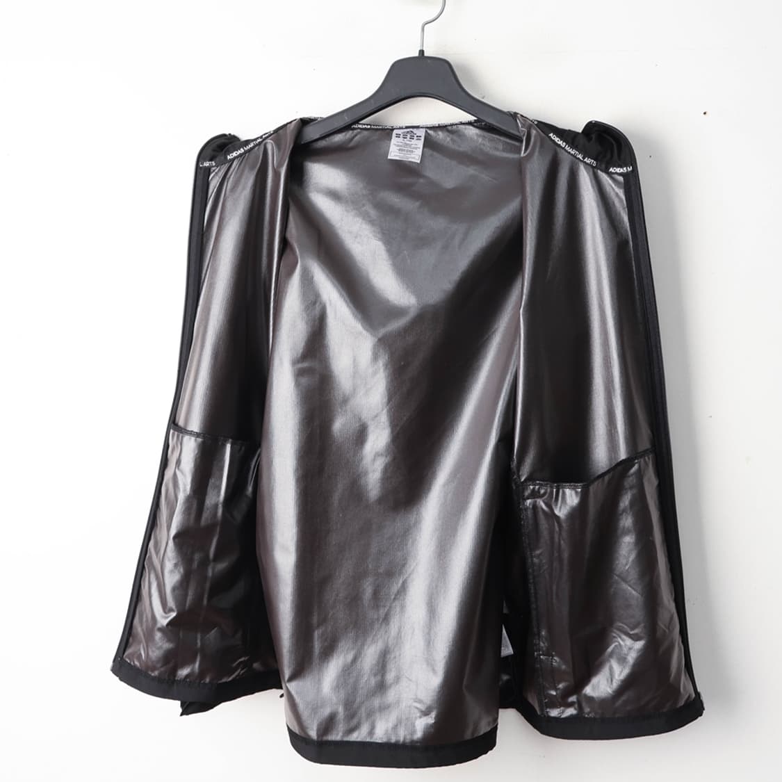 105/아디다스 마샬아츠 하이드로 윈드 브레이커 상품이미지5