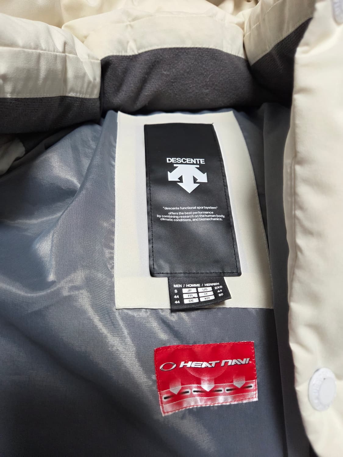 데상트 스키팀 롱패딩/90 상품이미지10