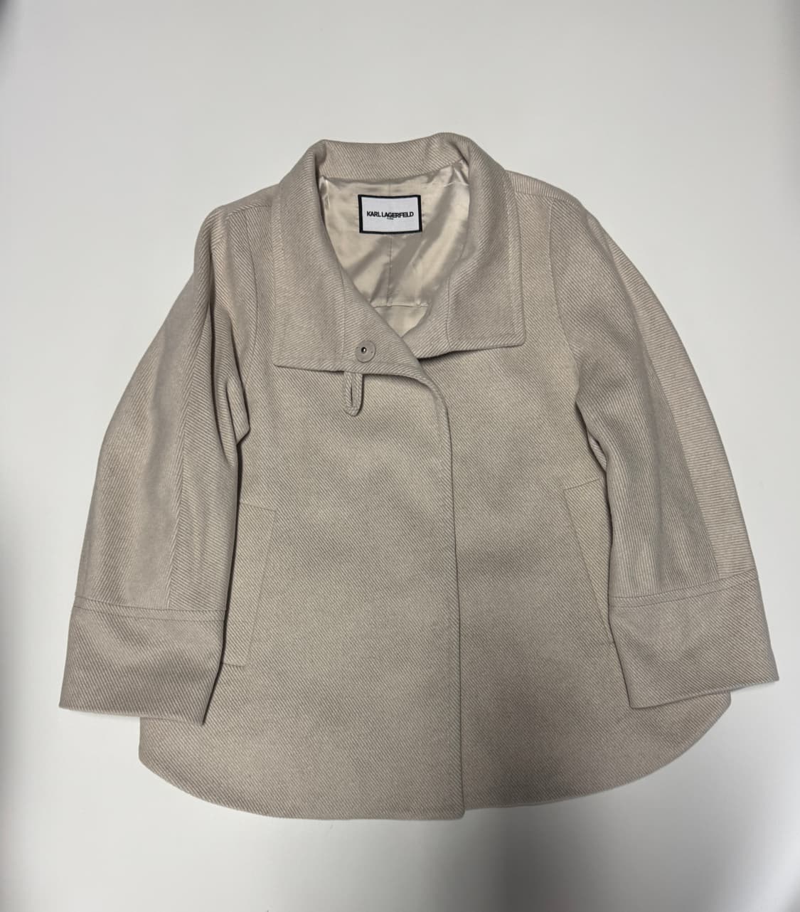 여성 칼라거펠트 23년도 울 하프 코트 66 ~ 77 베이지 상품이미지1