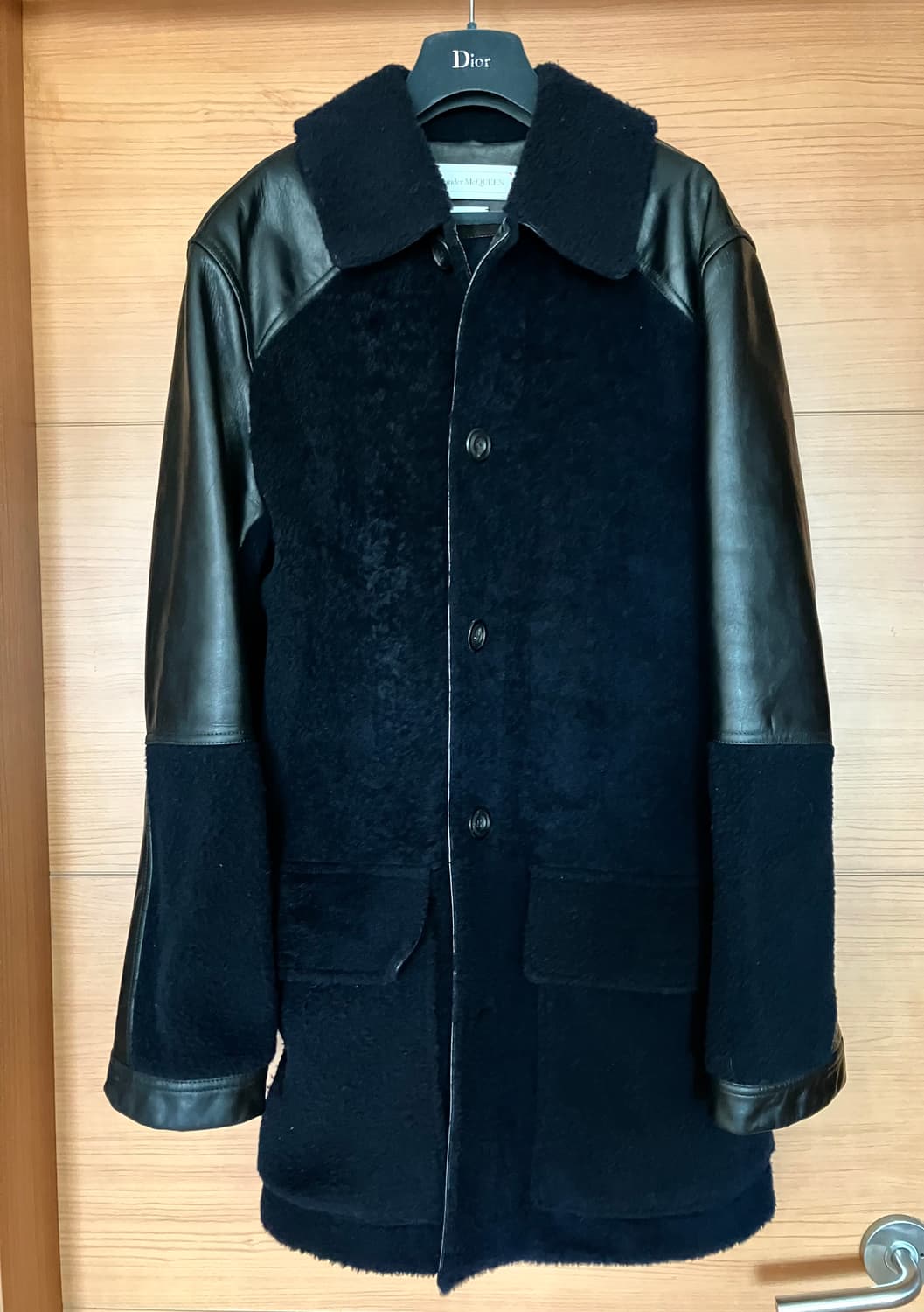 알렉산더 맥퀸 무스탕 코트 상품이미지3