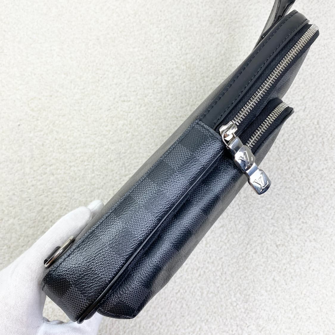 루이비통 크로스백 에비뉴 슬링백 상품이미지4