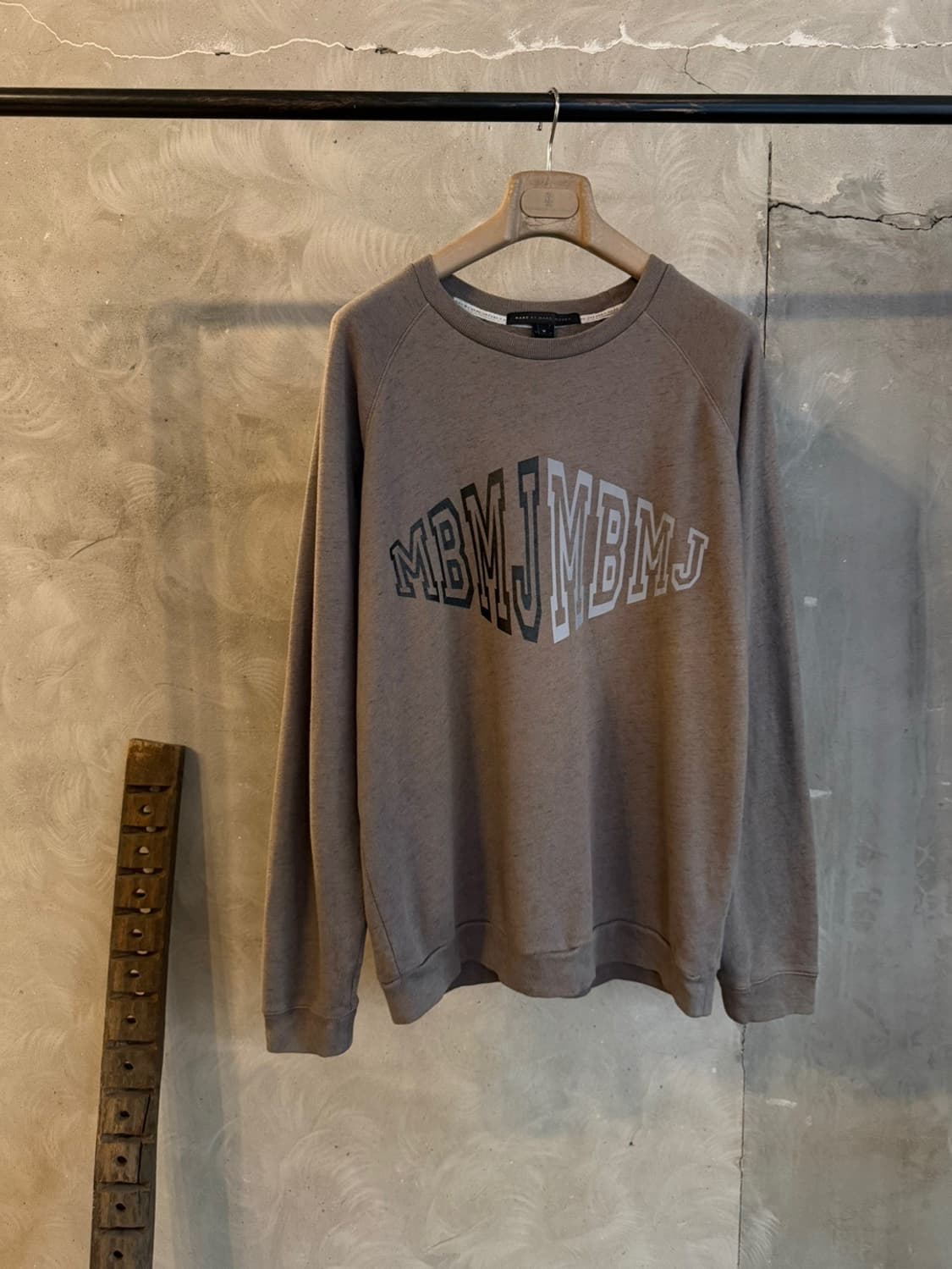 마크 바이 마크 제이콥스 맨투맨 105 상품이미지1