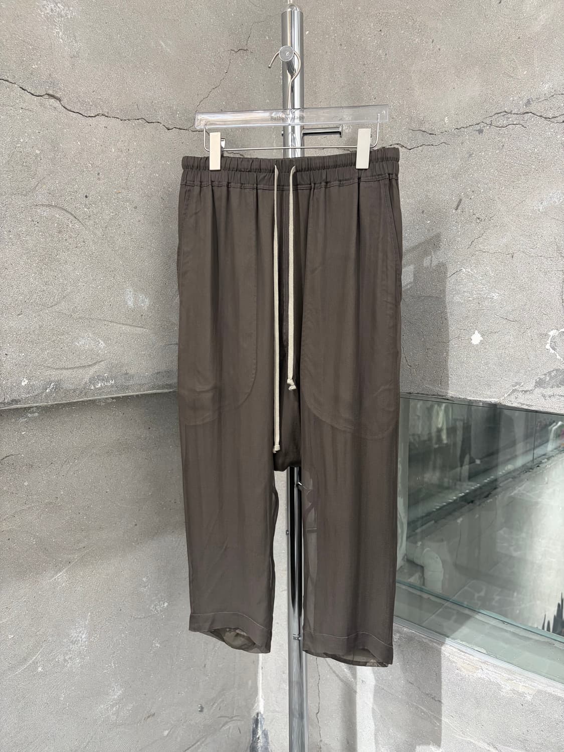 릭오웬스 실크 드로스트링 크롭 팬츠 상품이미지2