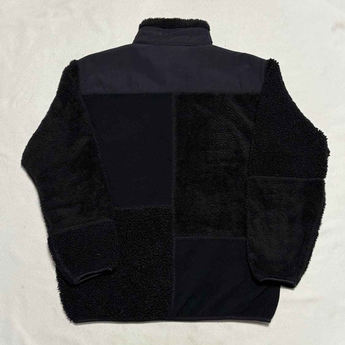 L 유니클로 X 엔지니어드 가먼츠 블랙 플리스 상품이미지3