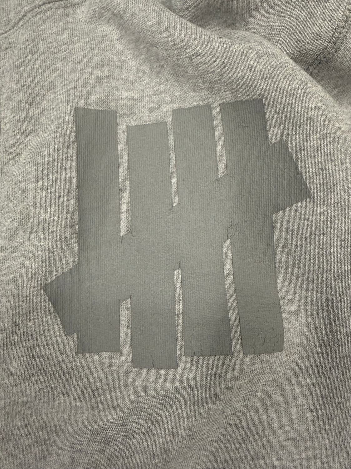 베이프x언디핏 삐에로 후드 L사이즈 판매합니다. 상품이미지2