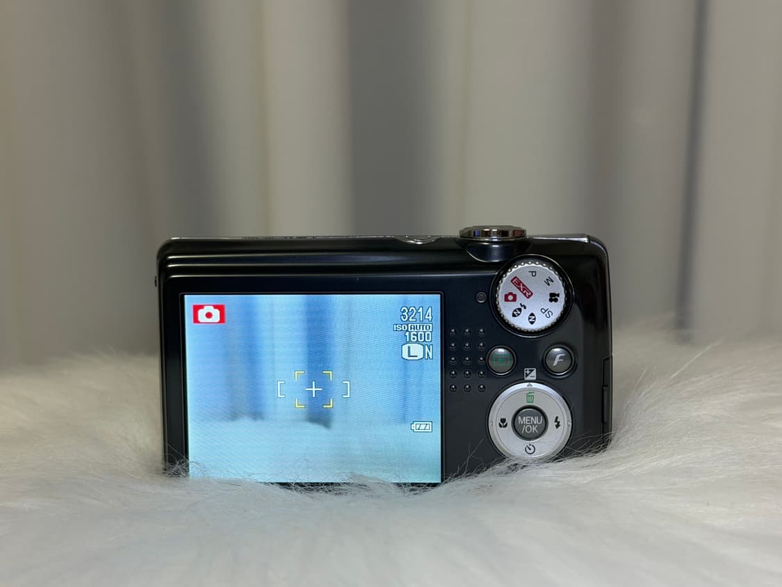 후지필름 파인픽스 f70exr 🖤 상품이미지5