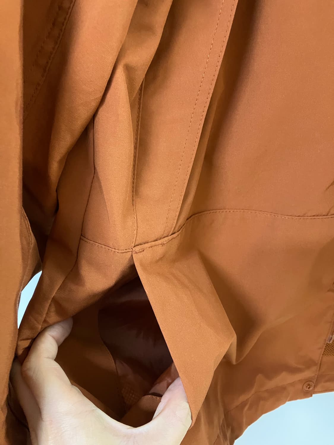 유니클로 브릭오렌지 바람막이 상품이미지7