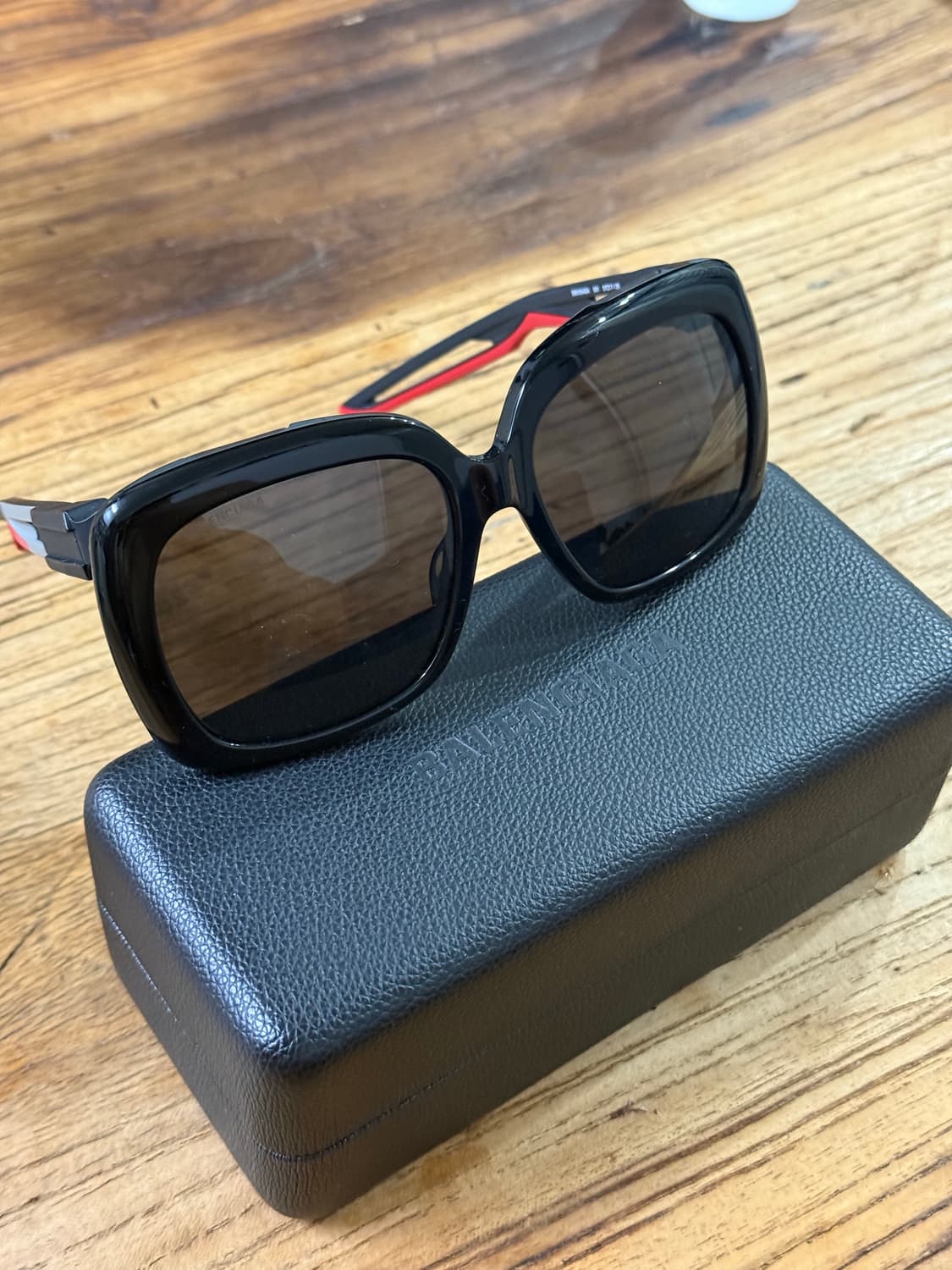 발렌시아가 선글라스 상품이미지1