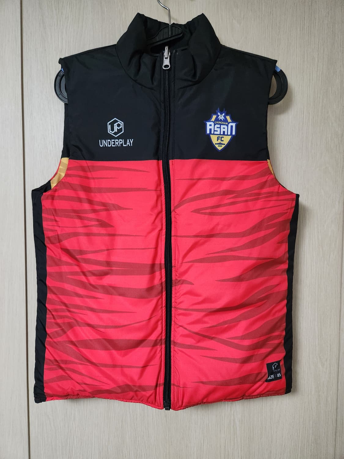 아산FC. 양면 패딩 조끼 사이즈:85 상품이미지1