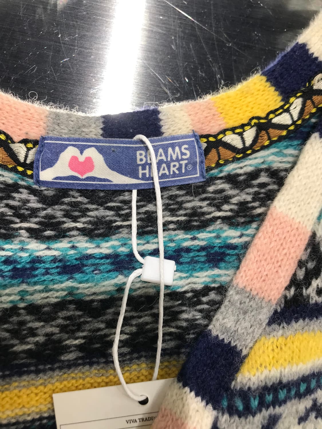 빔즈 하트 니트 조끼 상품이미지3