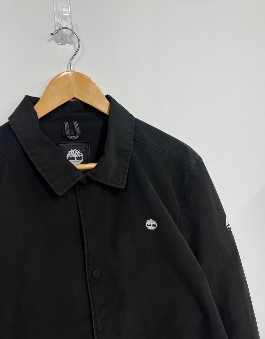 팀버랜드 시그니처 백로고 코치자켓 상품이미지3