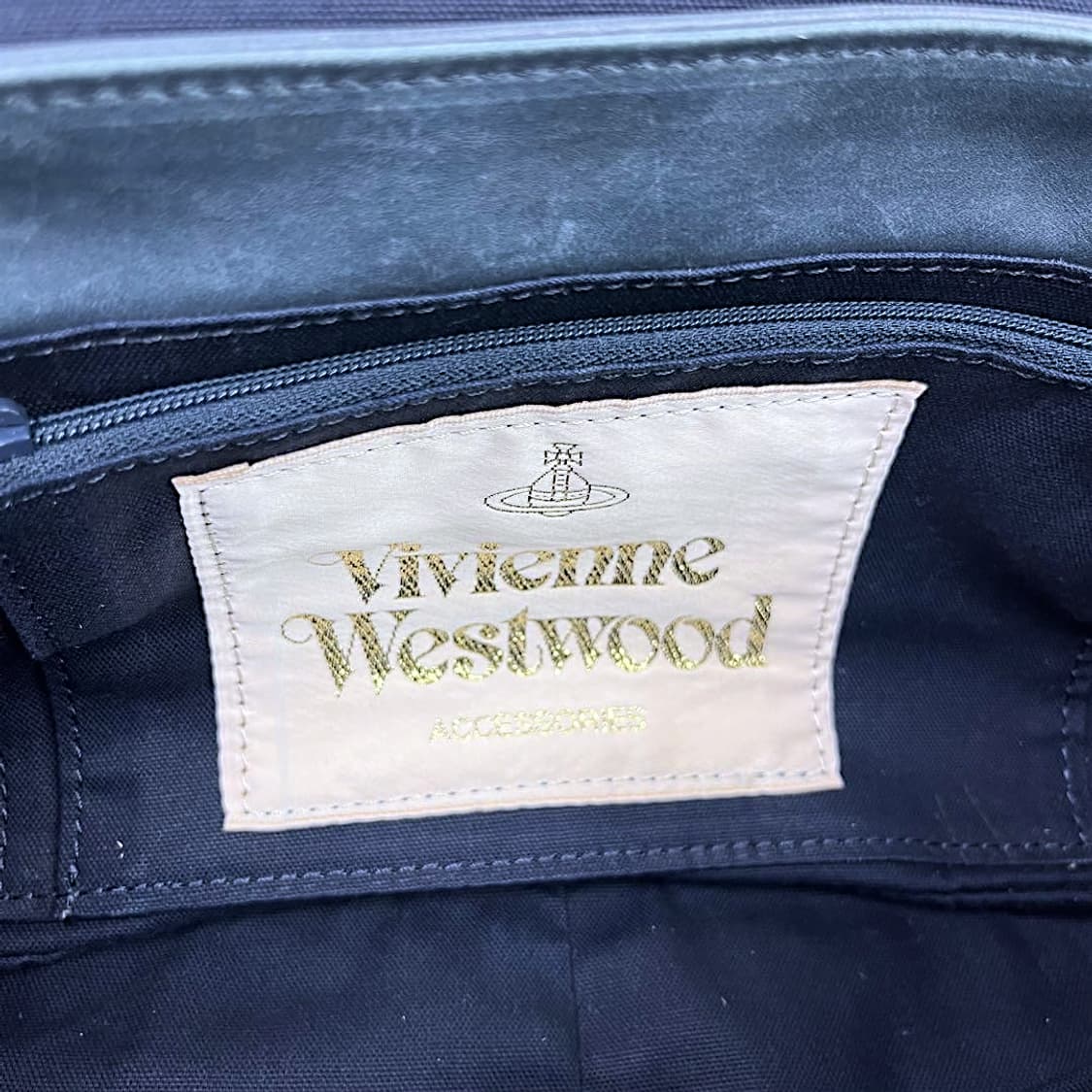 비비안 웨스트우드 빈티지 가공 소가죽 숄더백 상품이미지9