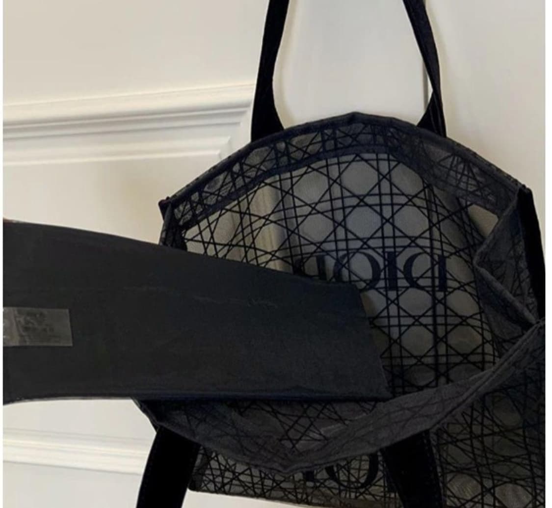 디올(Dior) 메쉬 백 (새제품)
 상품이미지5