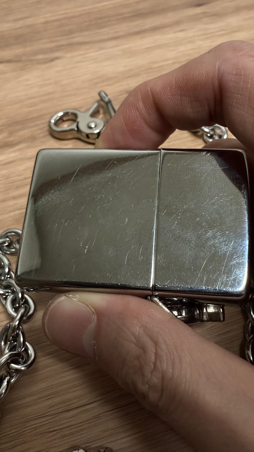 슈프림 23SS 체인 지포 라이터 실버 상품이미지3