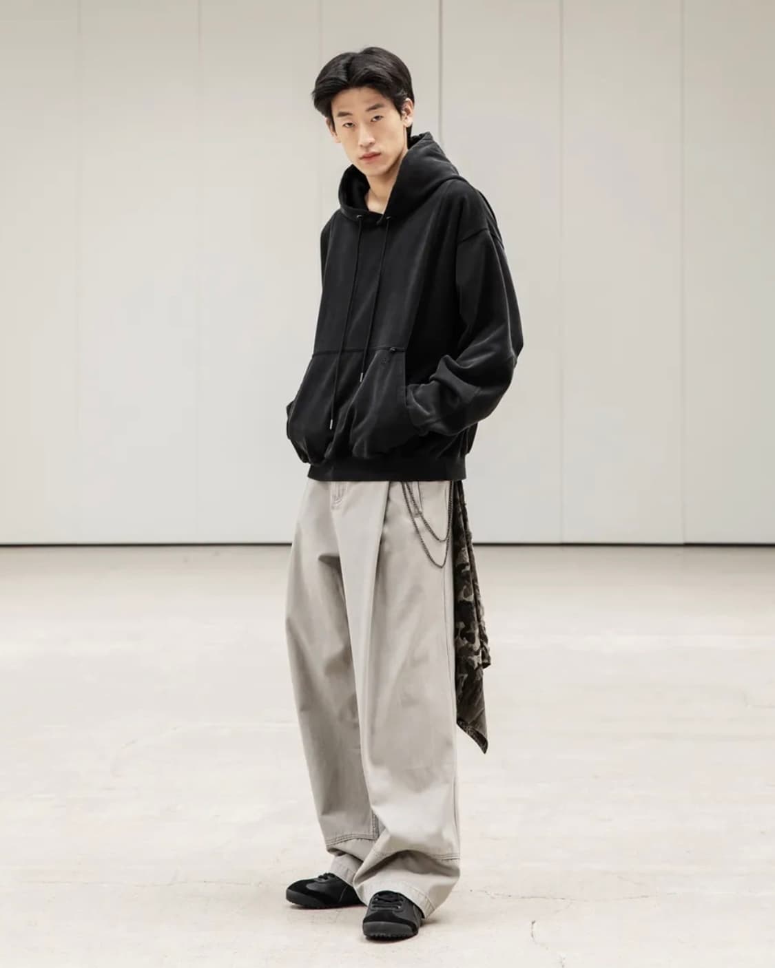 비긴202 25fw 플리츠 코튼 팬츠 상품이미지2