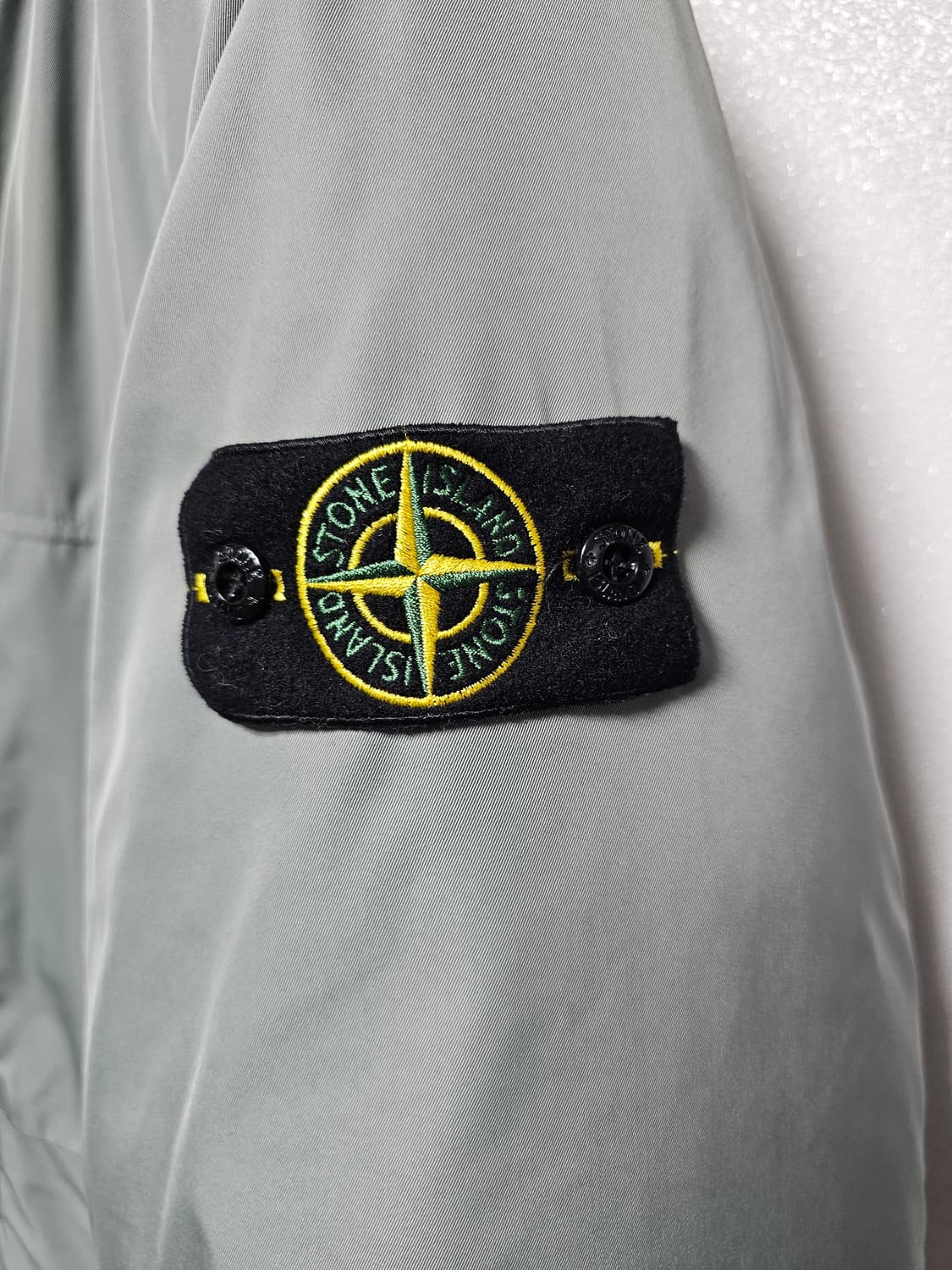 스톤아일랜드 마이크로 트윌 다운 패딩 상품이미지4