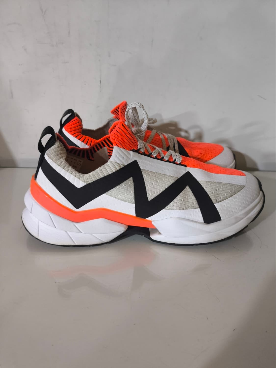 270mm 스파이더 디더블 러닝화 상품이미지2