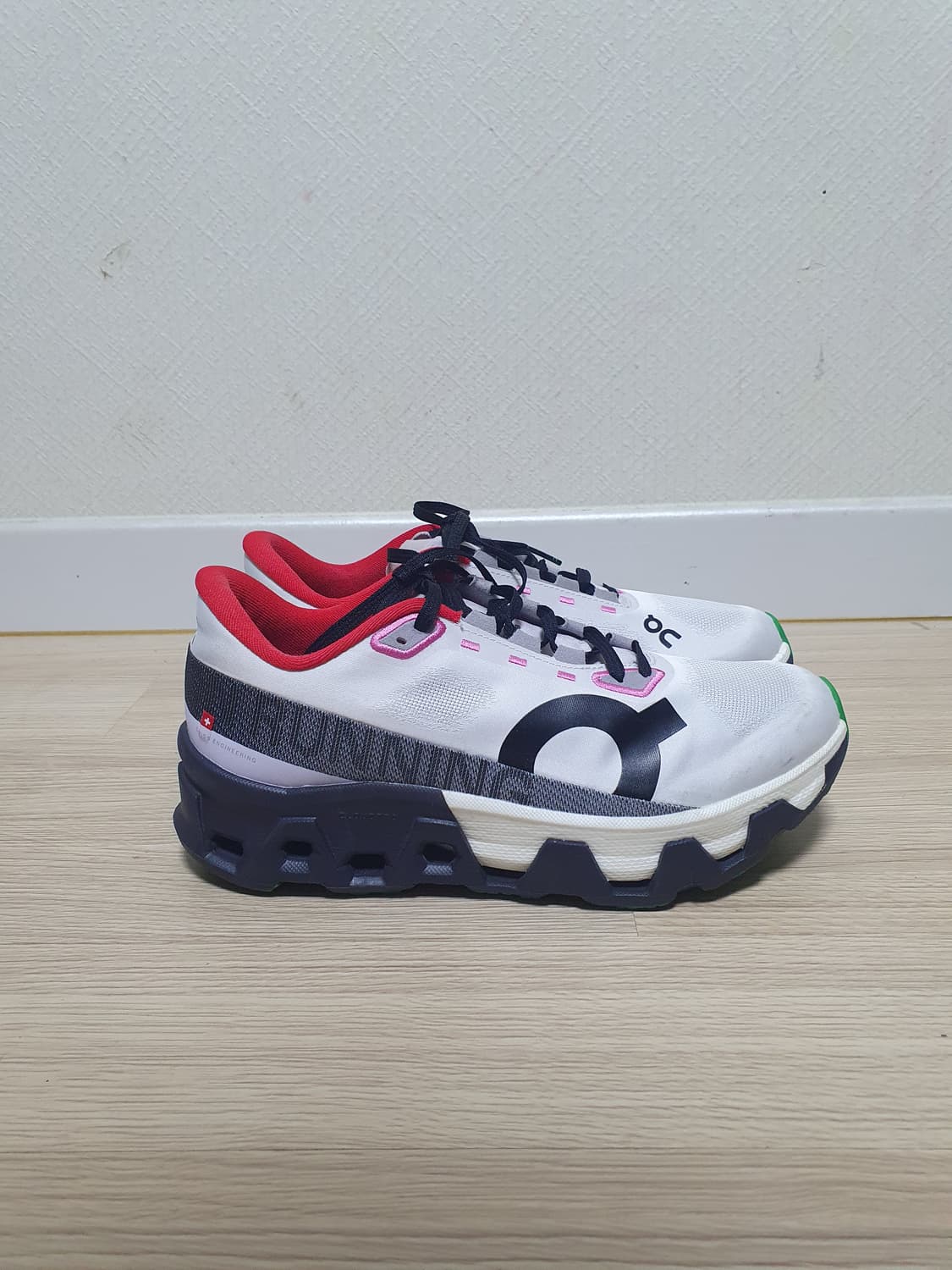 온러닝 클라우드 몬스터 하이퍼 러닝화 250 상품이미지1