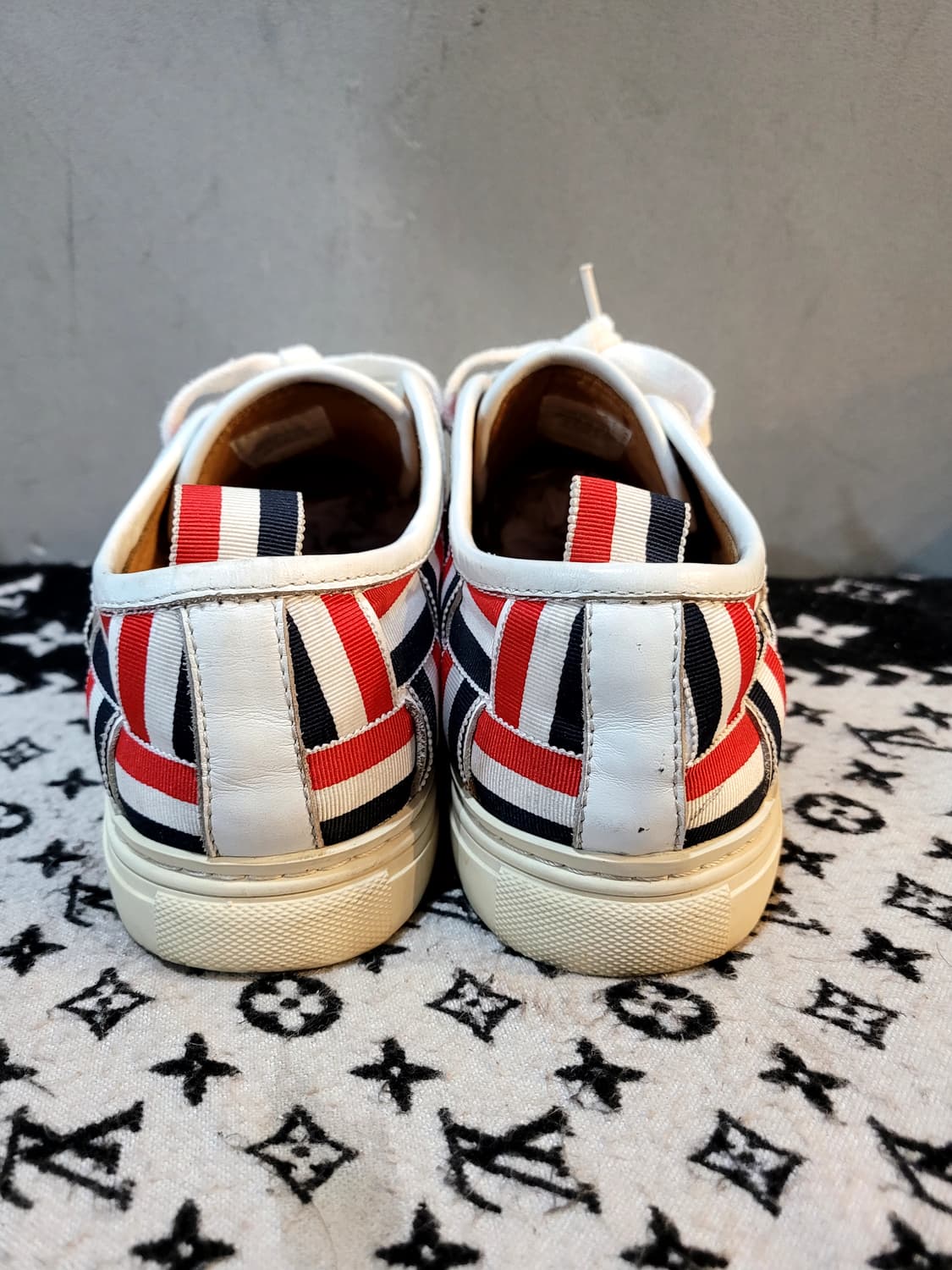 정품 톰브라운 그로그랭 스니커즈 상품이미지5