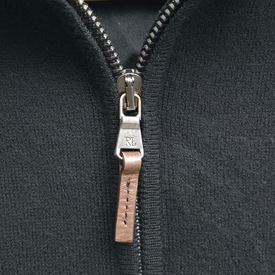 [M] 폴로 랄프로렌 골프 블랙 방풍 니트 집업 가디건 상품이미지4