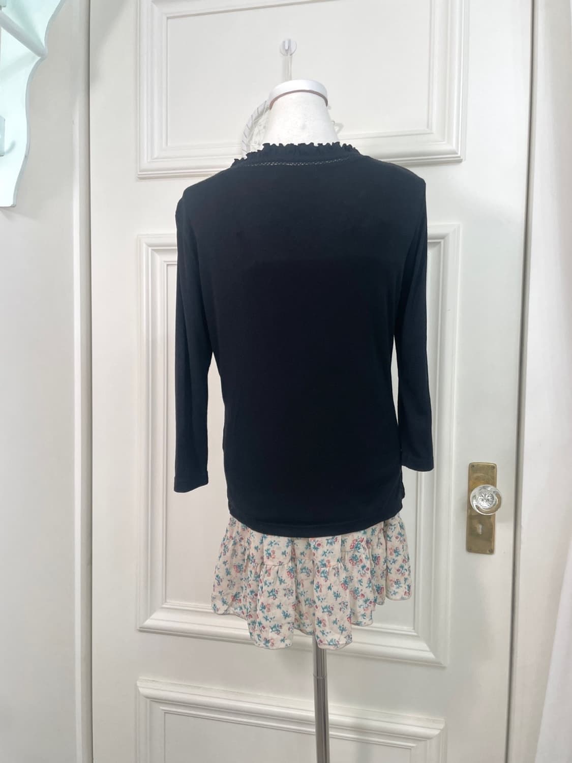 black ruffle point cotton cardigan 상품이미지3