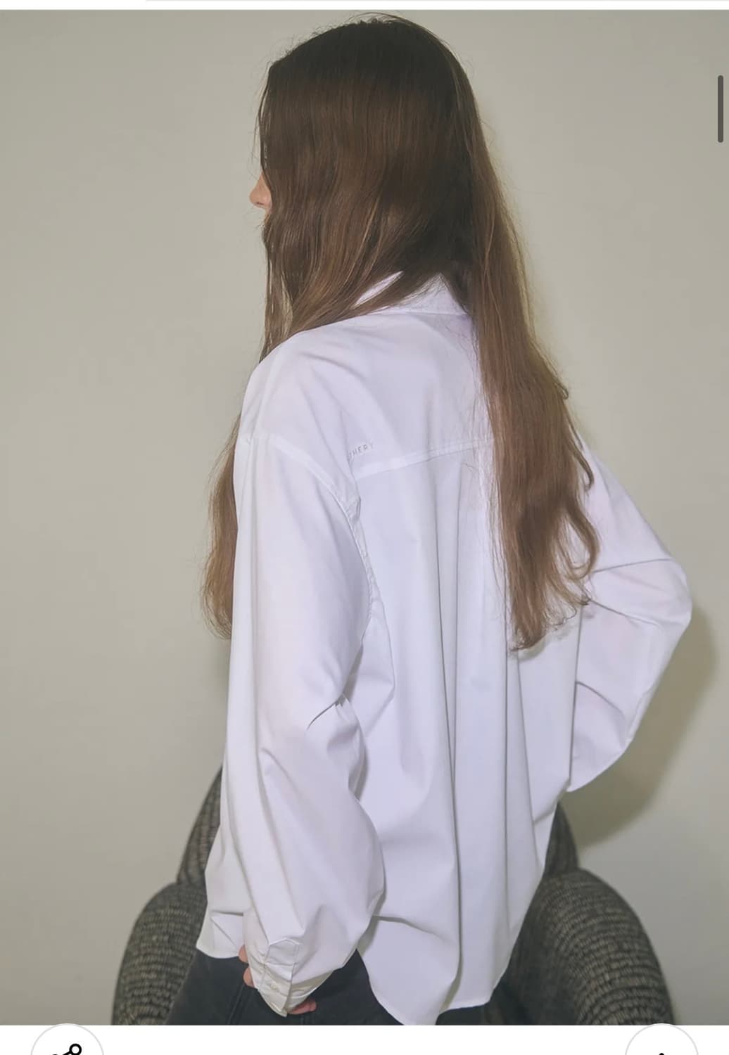 (새상품)(S) 레더리 링클 프리 에센셜 셔츠 [IVORY] 판매 상품이미지7