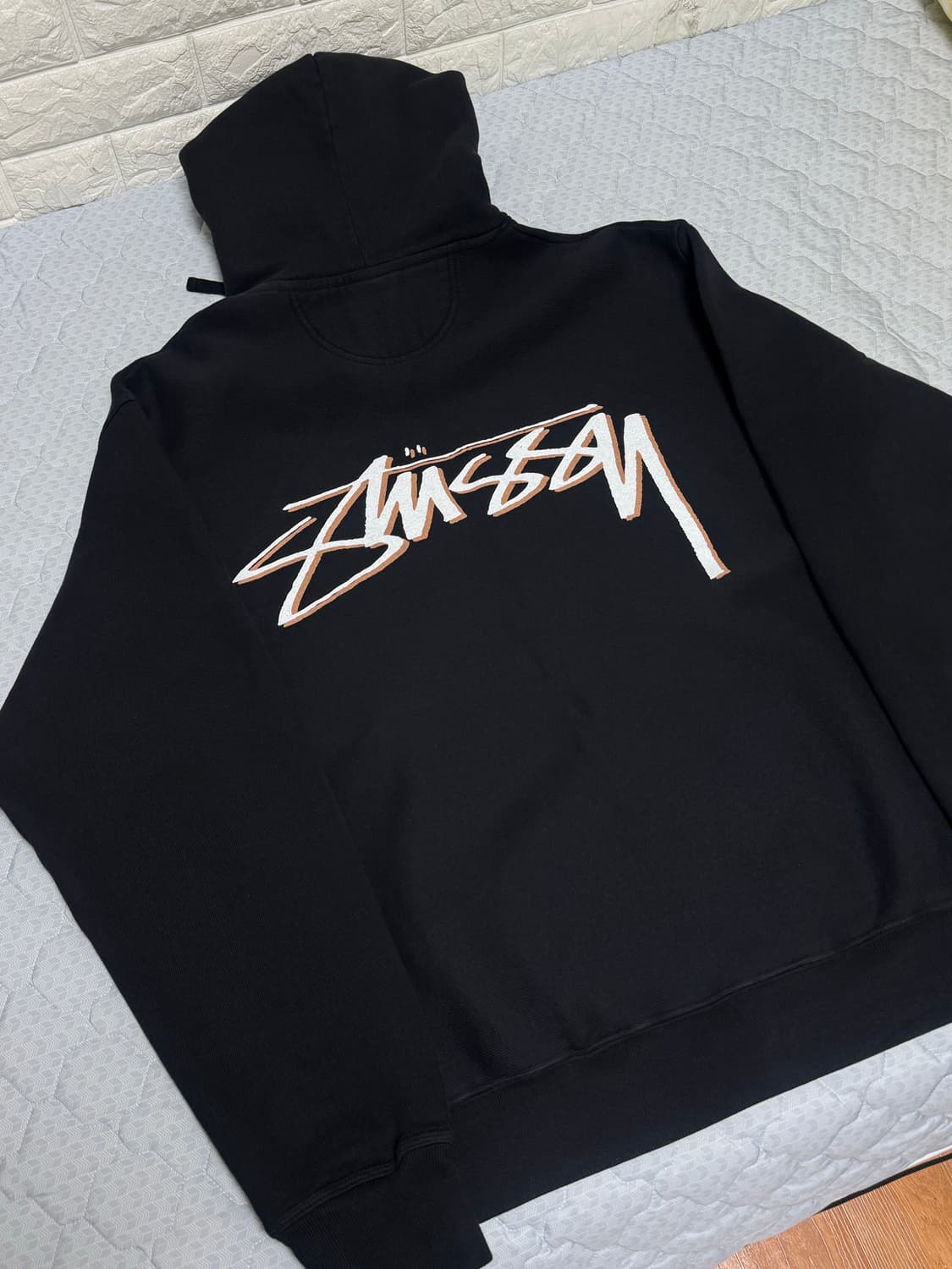 L) 스투시 x 아워레가시 피그먼트 음양 후드 블랙 상품이미지3