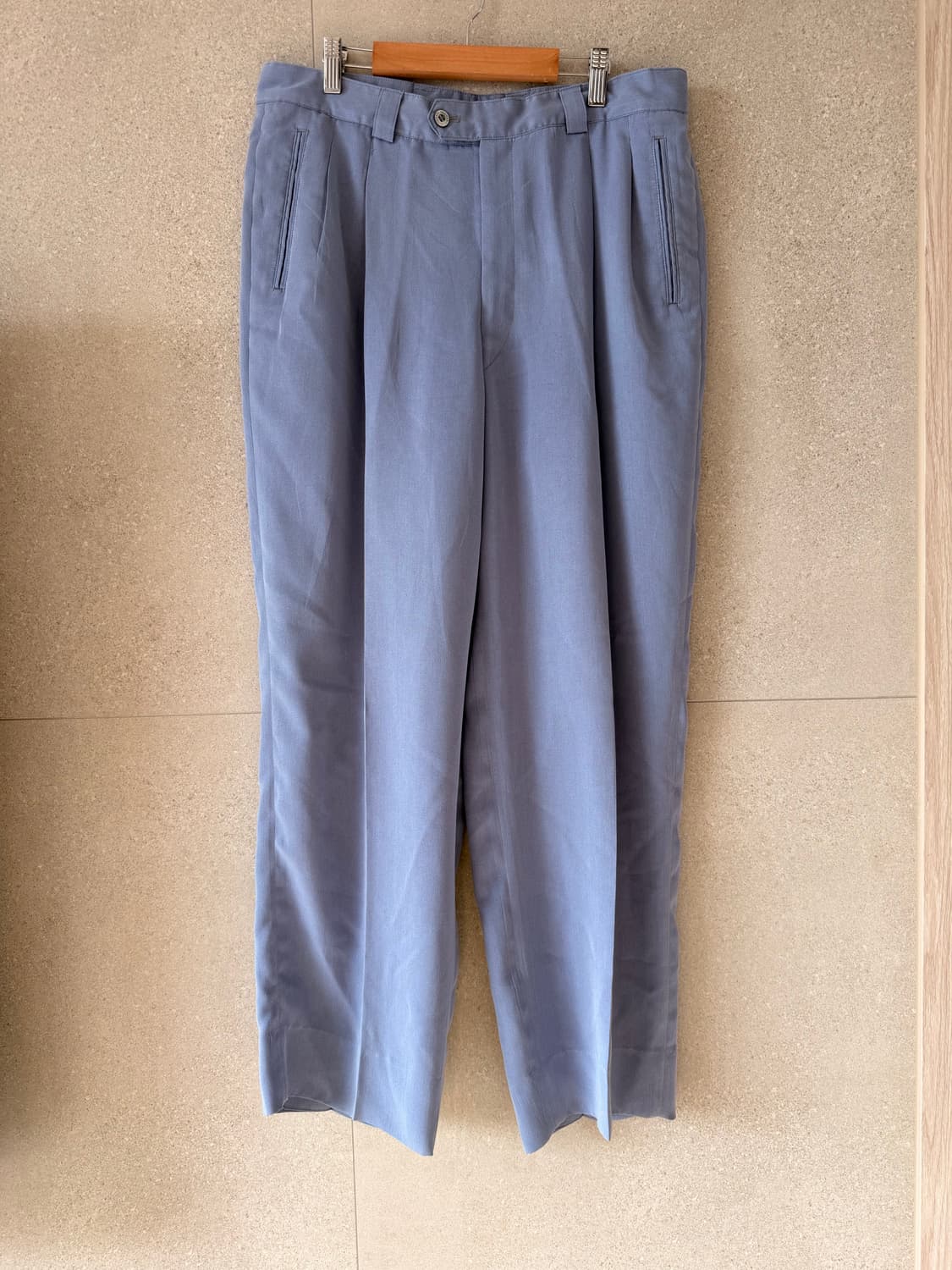 트루사르디 남성 투턱 슬랙스 소라색 34.6인치 상품이미지1